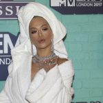 Rita Ora en la alfombra roja MTV EMAs 2017